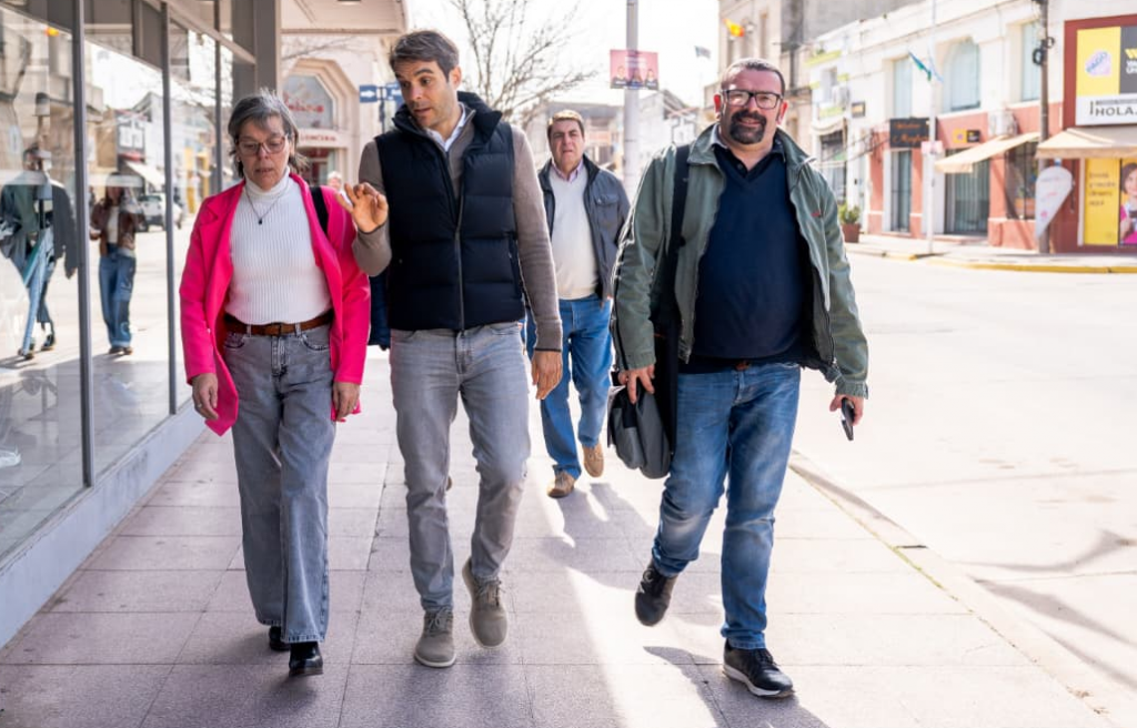 Manuel Passaglia cerró la recorrida por los 15 distritos de la sección en San Andrés de Giles