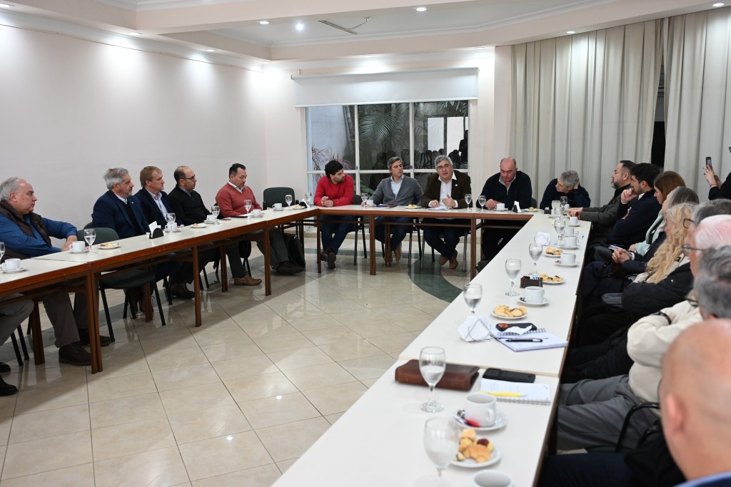 Javier Rodr&iacute;guez visit&oacute; Santa Fe para fortalecer la articulaci&oacute;n con el sector productivo y el sistema cient&iacute;fico