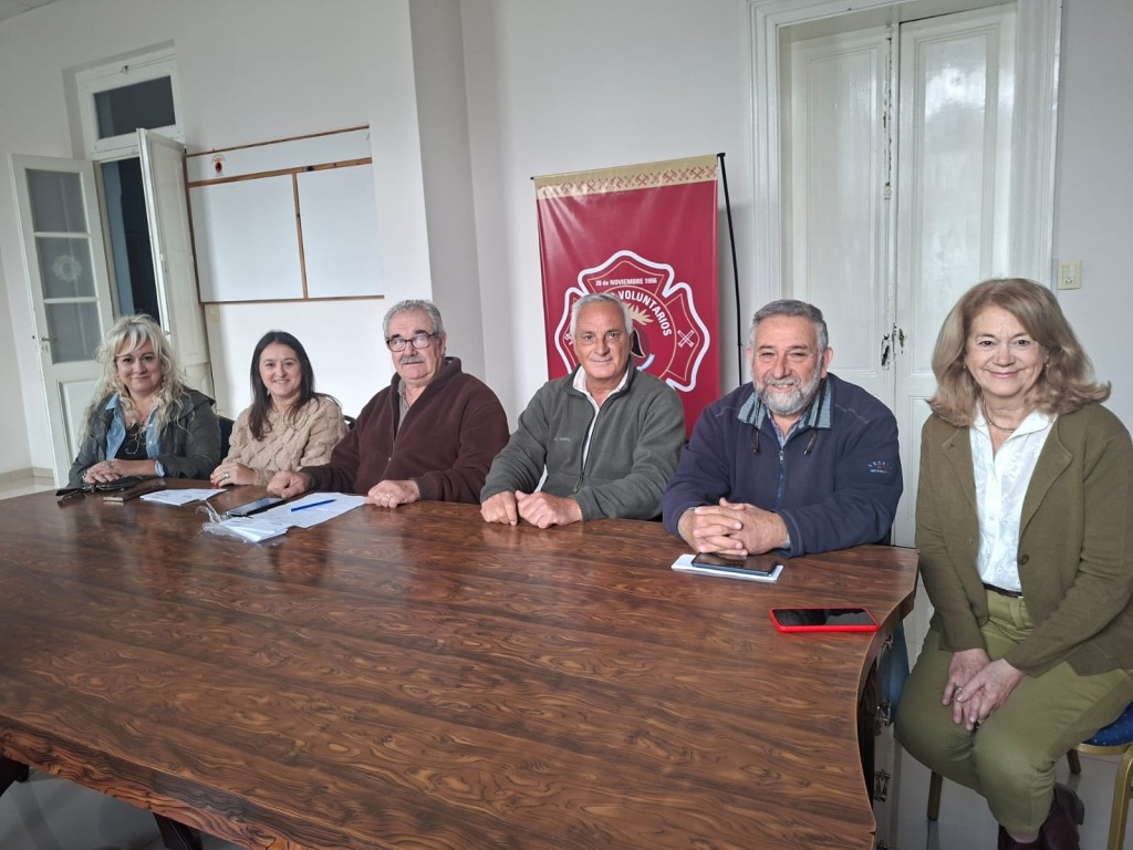 Bomberos Voluntarios junto a LALCEC e instituciones de la ciudad anunciaron la segunda y &uacute;ltima pollada solidaria, en las mismas condiciones y espacio que la anterior