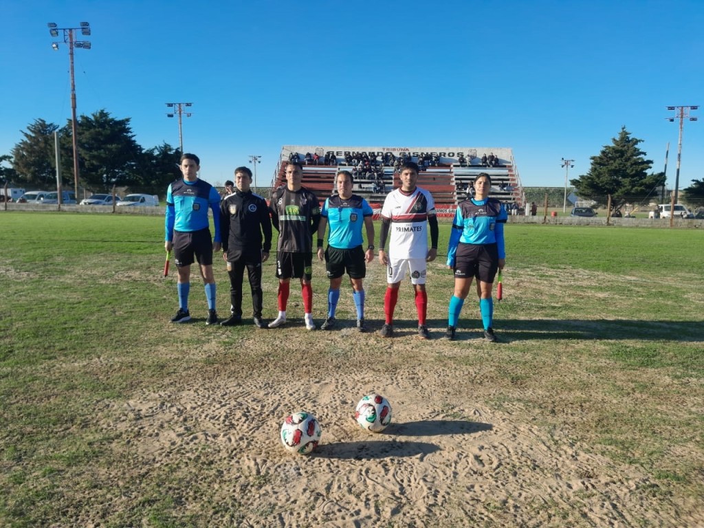 De local, Empleados levant&oacute; un 0-2 en el final y sum&oacute; un punto ante Atl&eacute;tico. FM 10 habl&oacute; con los protagonistas 