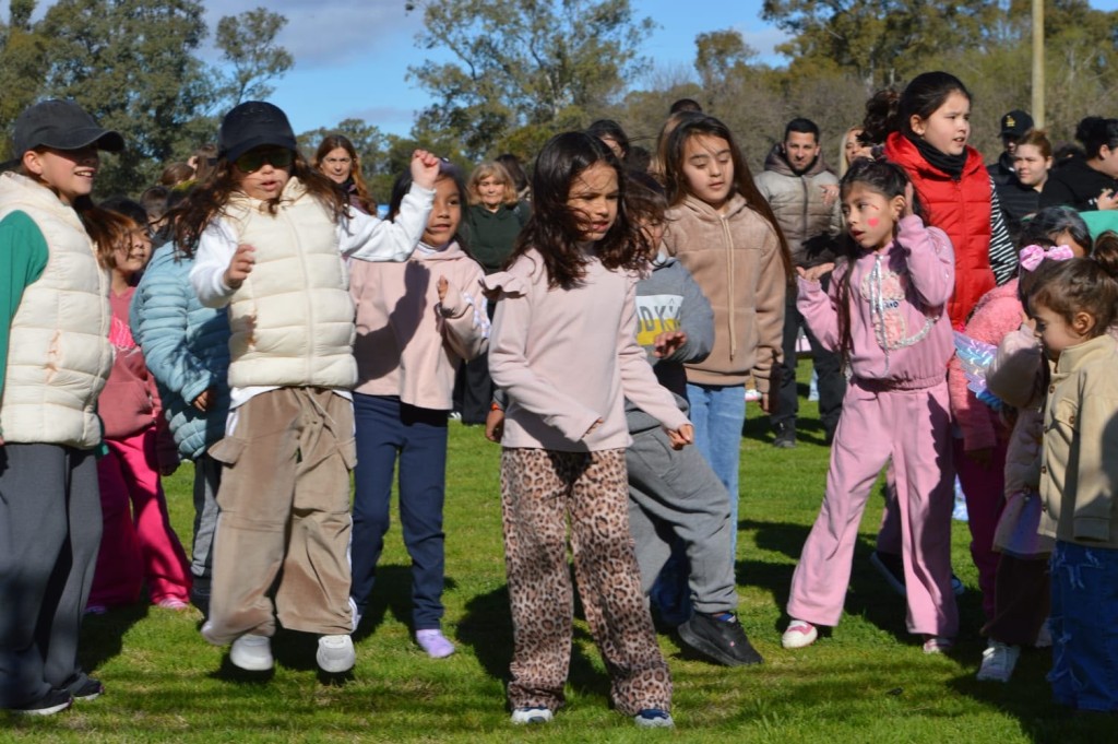 Las familias de Bol&iacute;var celebraron el D&iacute;a de las Infancias en el Parque Municipal Las Acollaradas