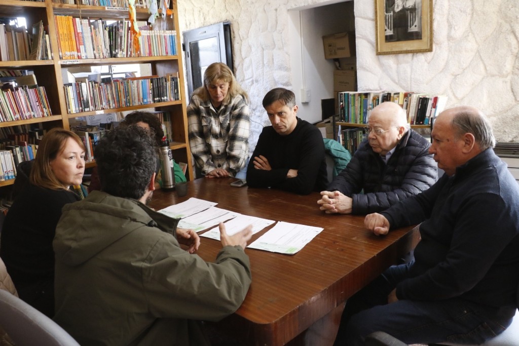 El Municipio fortalece el trabajo con las bibliotecas populares de Bol&iacute;var