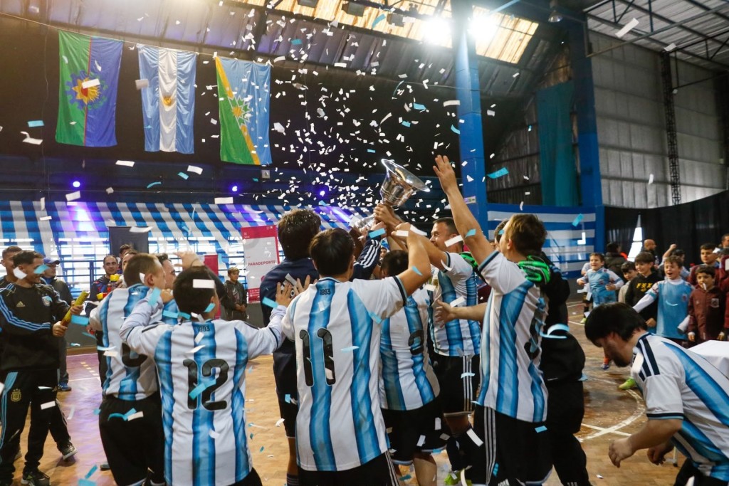 Actualidad Municipio: se disput&oacute; la Copa Bol&iacute;var Inclusiva con un gran marco de p&uacute;blico