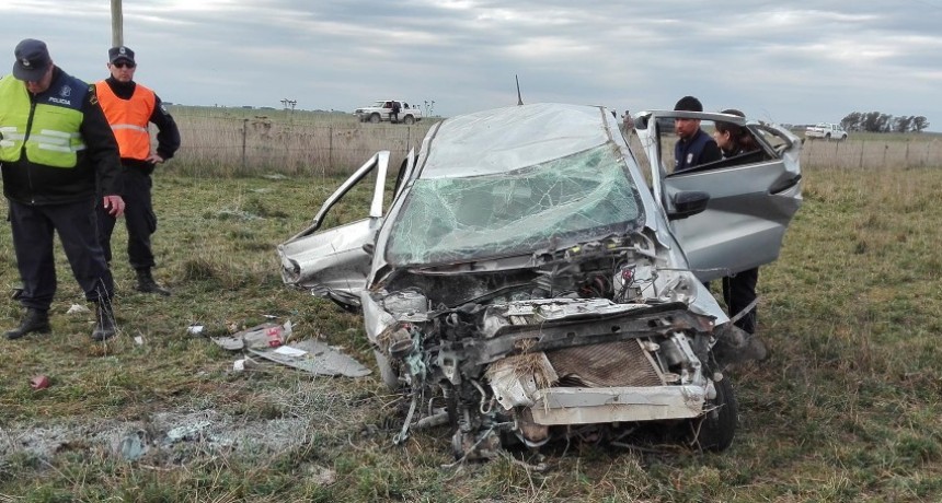 La Madrid: Vuelco en Ruta 76 dejo como saldo una persona fallecida y 3 heridos