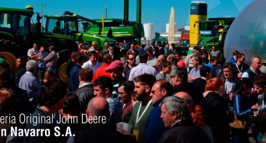 Se realizó la Feria Original John Deere en Navarro SA