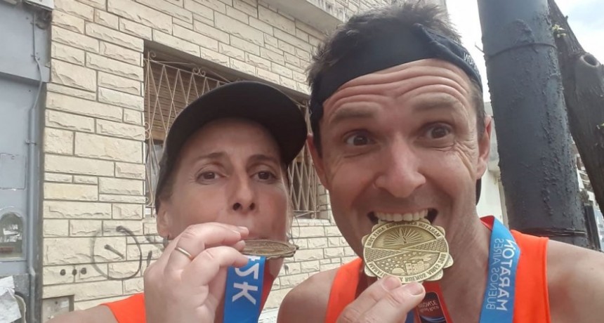 Pablo Troncoso y Maru Videla vivieron la gran experiencia de correr lo 42k de Buenos Aires