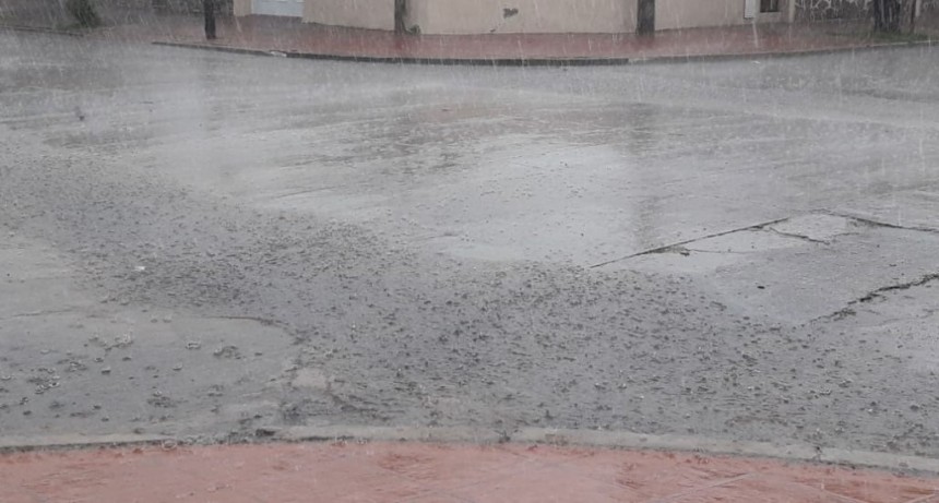Registro de lluvias: Desde 45 hasta 190 mm registrados en Bol&iacute;var y la zona