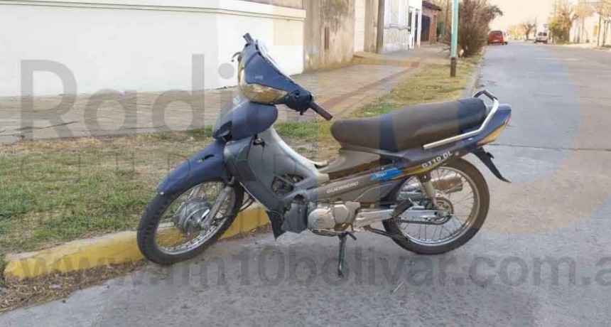 Accidente en calle Falucho y avenida Belgrano; no hubo heridos, uno de los protagonistas no permaneci&oacute; en el lugar