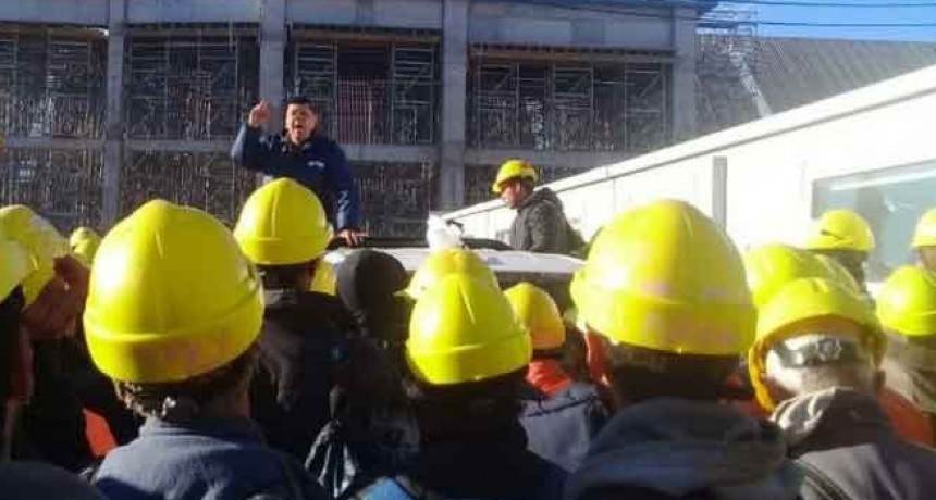 Loma Negra; Obra de L�Amal&iacute; 2: Seguidilla de accidentes de trabajo, precarizaci&oacute;n laboral y amenazas de despidos