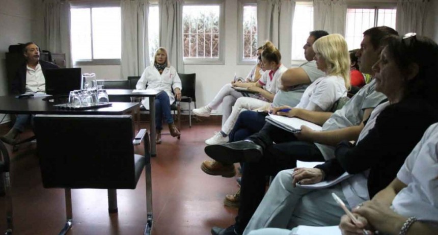 Comenz&oacute; la capacitaci&oacute;n sobre enfermer&iacute;a psiqui&aacute;trica que ofrece la municipalidad