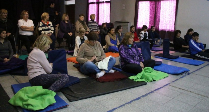 Adultos Mayores organiza una jornada de meditaci&oacute;n masiva por la paz