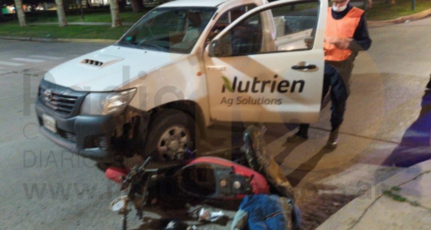 Un motociclista hospitalizado tras un impacto en el centro de la ciudad