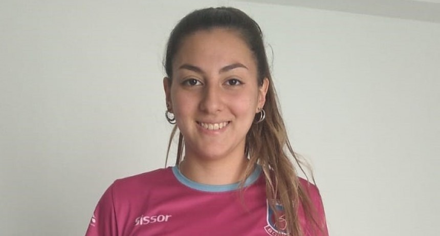 Chiara Quiroga: “El fútbol femenino es algo muy lindo, lleva mucha gente y está muy bueno”