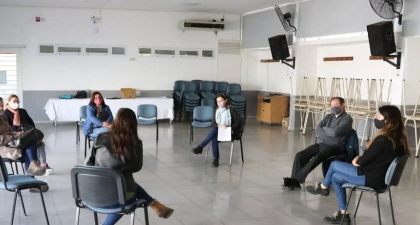 La municipalidad brindó una capacitación sobre violencia de género destinada a comedores y merenderos