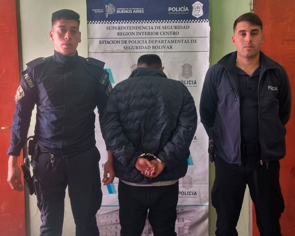 Dos estafadores  fueron detenidos por Personal Policial y el  Grupo Operativo de la Comisaría de Bolívar 