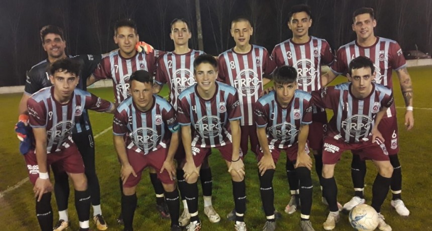 Balonpié goleó y se adueñó de la punta del campeonato