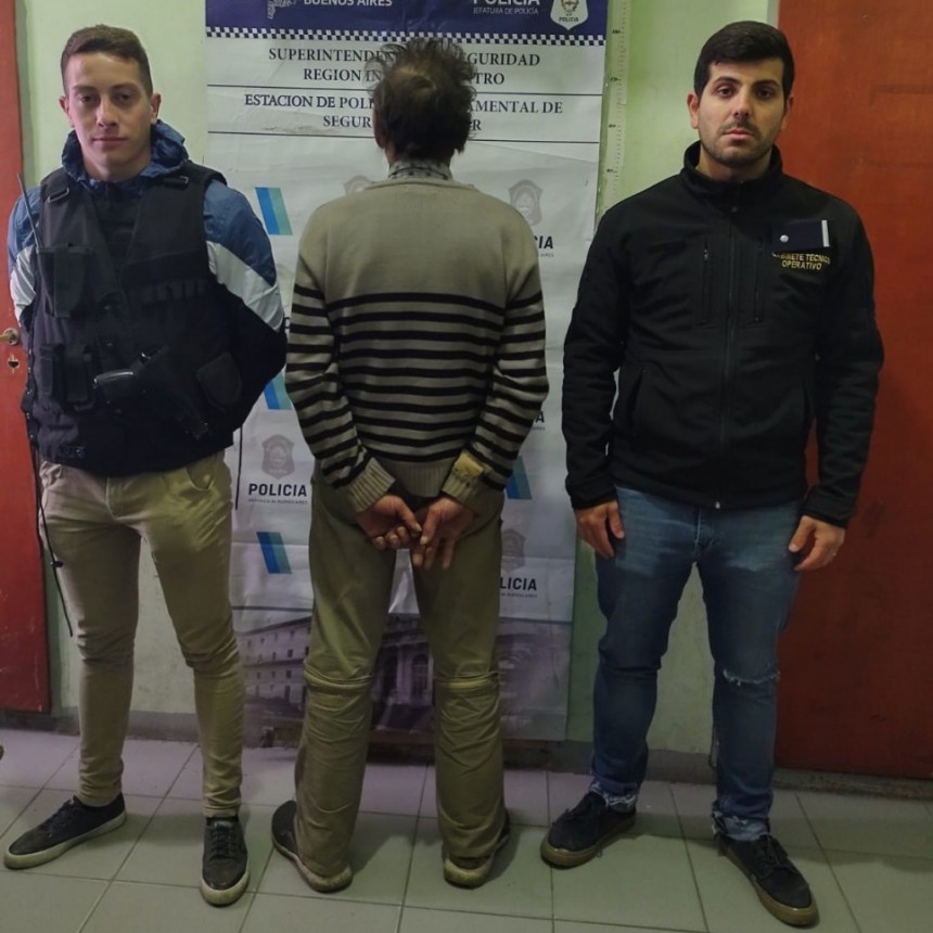 El Grupo Operativo de la Comisaria de Bolívar  detuvo a un mayor acusado de abuso sexual con acceso carnal, más Tenencia Ilegal de Arma de Fuego de Uso Civil sin la debida Autorización y Desobediencia