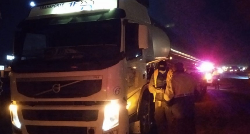 El desperfecto en un camión, bloqueó el puente de la ruta 226 por unos minutos