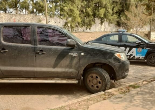 La Policía recuperó la Pick Up Toyota que había sido robada en Del Valle