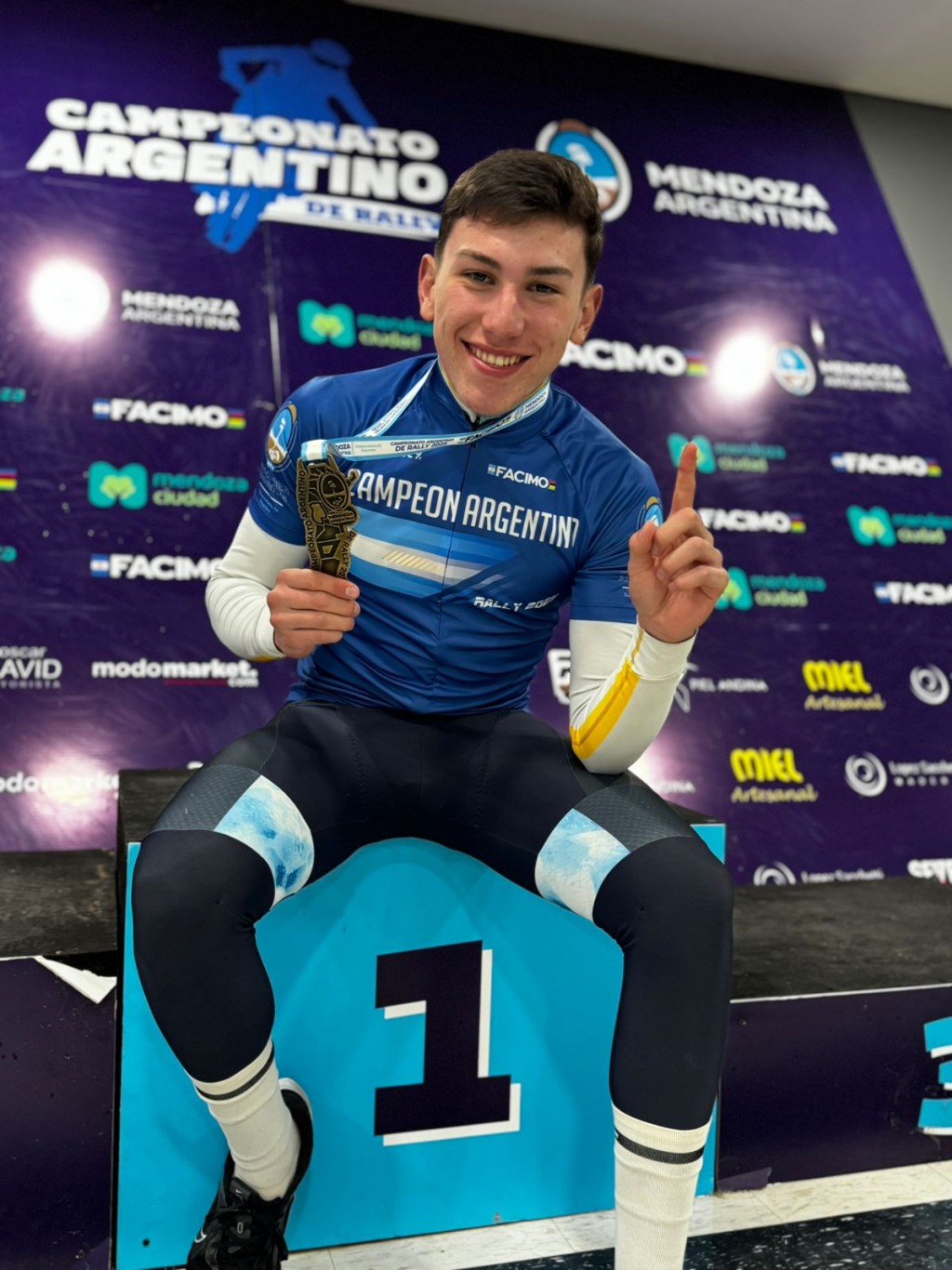 El ciclista Bruno González se consagró campeón, por partida doble, en Mendoza