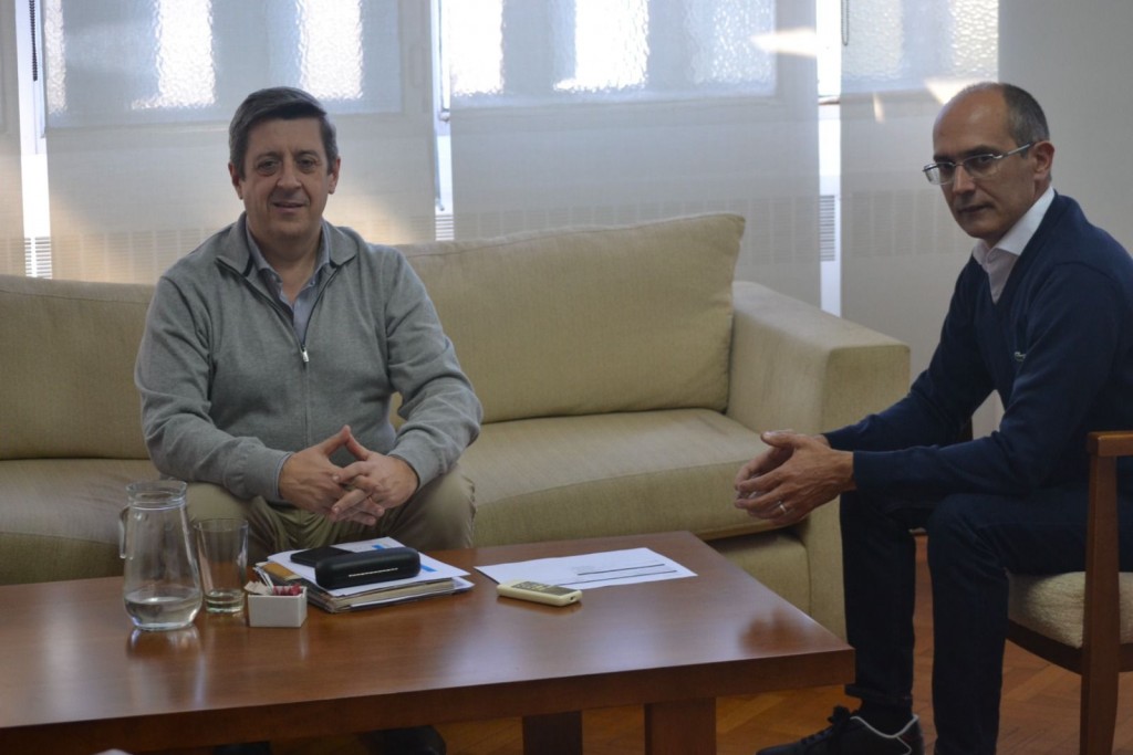 Pisano gestiona Obras Hídricas para Bolívar