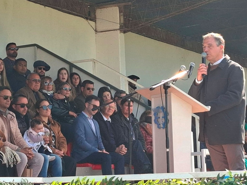 Jos&eacute; Gabriel Erreca: "En lo personal, seguramente que es este mi &uacute;ltimo discurso, pero no duden que voy a seguir colaborando con la Sociedad Rural de Bol&iacute;var"