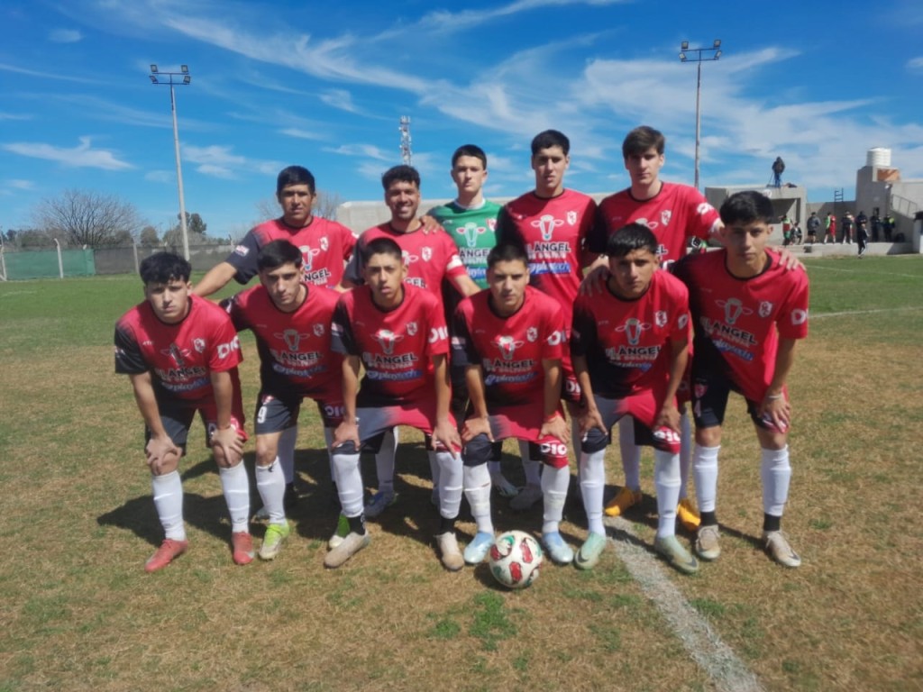 Casariego ganaba 2-0, se lo empataron, pero reaccion&oacute; a tiempo y venci&oacute; al escolta