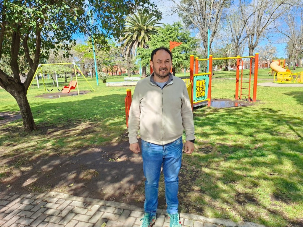 Plaza Jorge Newbery: hoy se cumplen siete a&ntilde;os de su puesta en valor, y en Multimedios Bol&iacute;var y FM 10, dialogamos Dami&aacute;n Bentancour