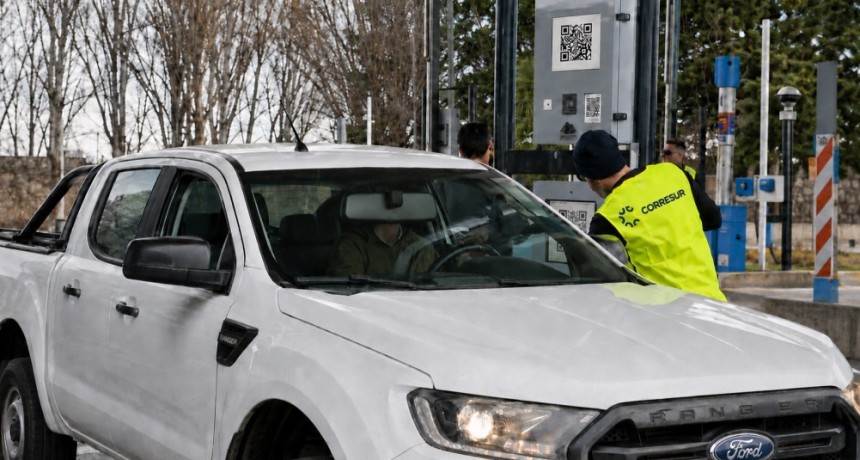 Ya funcionan los t&oacute;tems de pago electr&oacute;nico en las estaciones de peaje