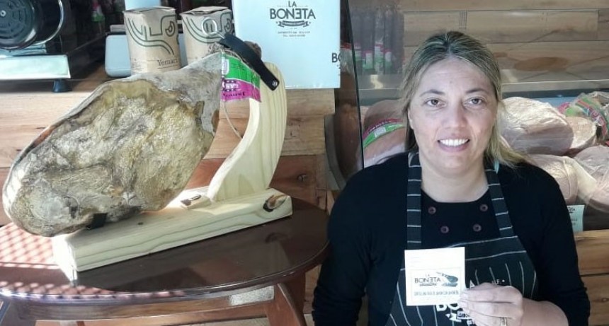 Nuevo sorteo en La Boneta; en esta oportunidad entrega un jam&oacute;n en su jamonera