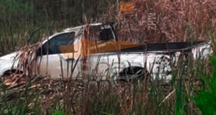 Vuelco de una camioneta con dos personas heridas