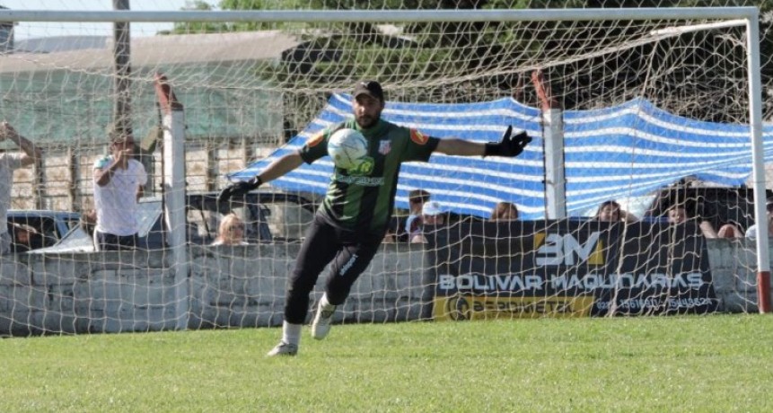 F&eacute;lix Fornes: &lsquo;No nos imagin&aacute;bamos con 3 fechas jugadas y sin puntos, pero estamos confiados para revertirlo&rsquo;