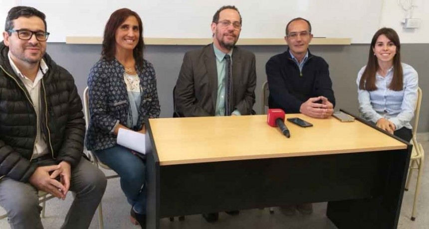 Sergio Feferovich brind&oacute; una charla a estudiantes de nivel secundario