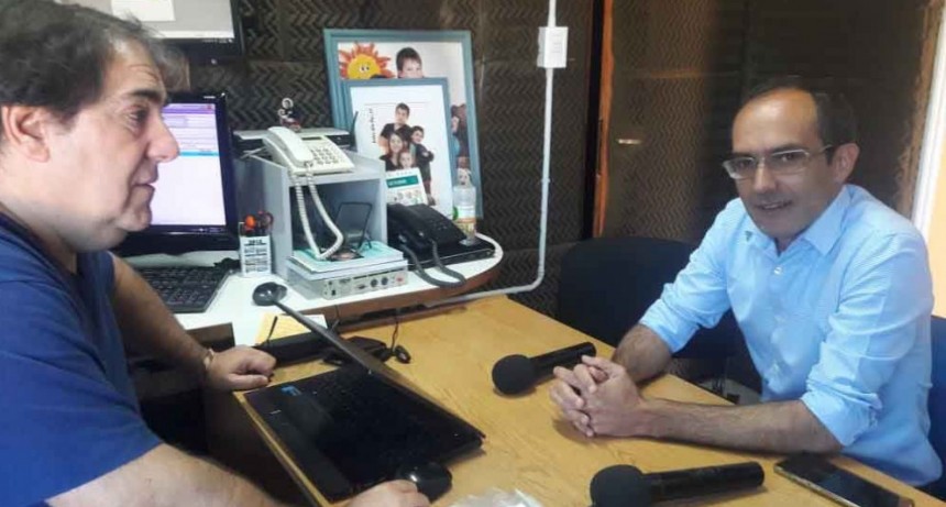 Marcos Pisano: &lsquo;Detr&aacute;s de un pol&iacute;tico dedicado plenamente a la funci&oacute;n p&uacute;blica hay una gran familia que lo apoya y apuntala&rsquo;