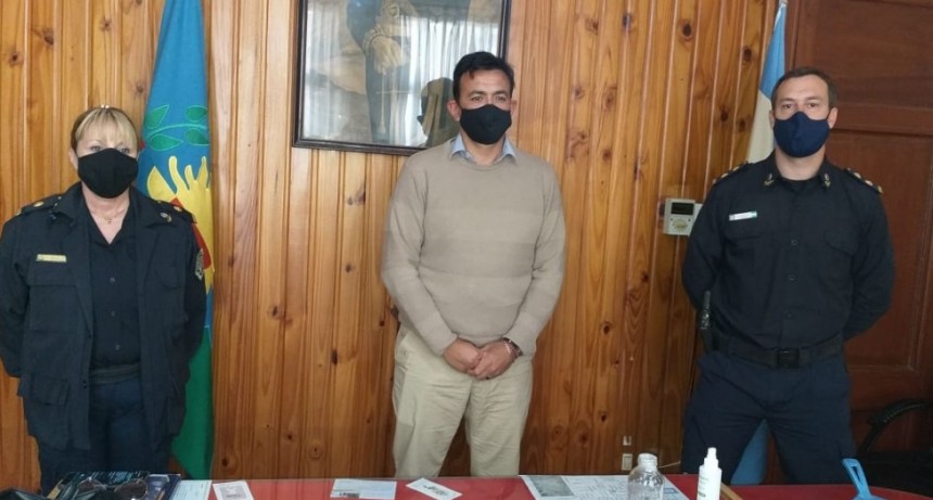  Asumieron las nuevas autoridades policiales en Bol&iacute;var