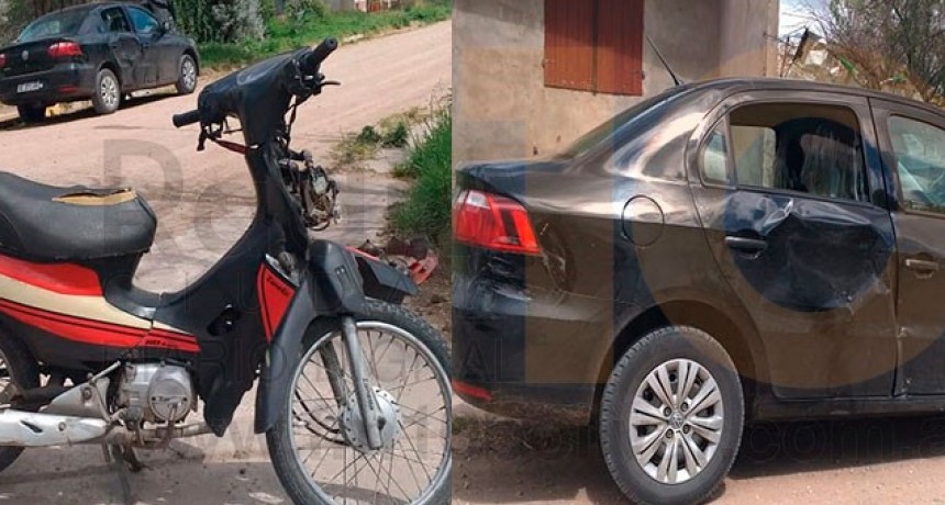 Este domingo: Un joven motociclista fue hospitalizado a ra&iacute;z de un accidente