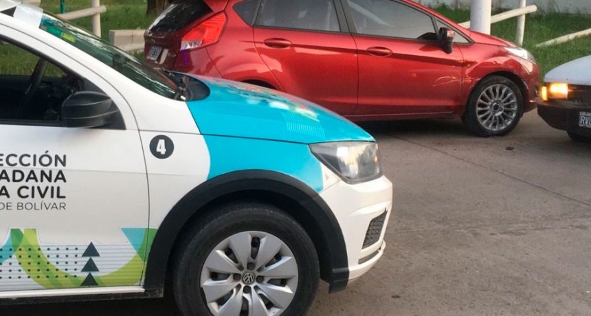 Leve colisión entre dos vehículos