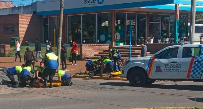 Impacto en la intersección de avenidas Fabrés García y Calfucurá