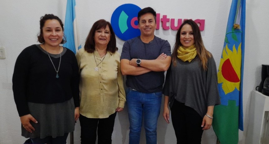 En FM 10 hablamos con Jorge Fernández, Mónica González y Pilar Ane sobre las actividades conjuntas con el Colectivo Mujer Originaria