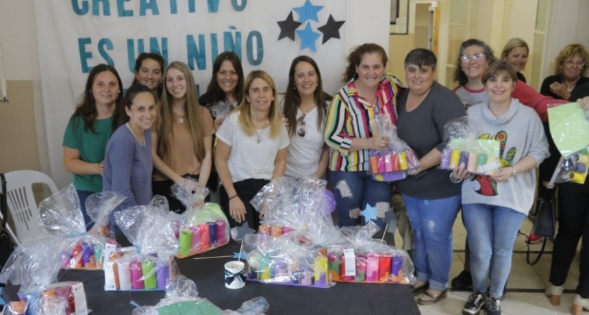 Residentes de Casa Hogar obsequiaron sus creaciones realizadas en el Taller de Manualidades