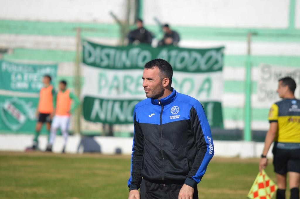 Manuel Fernández dejó de ser el entrenador del “Cele” 