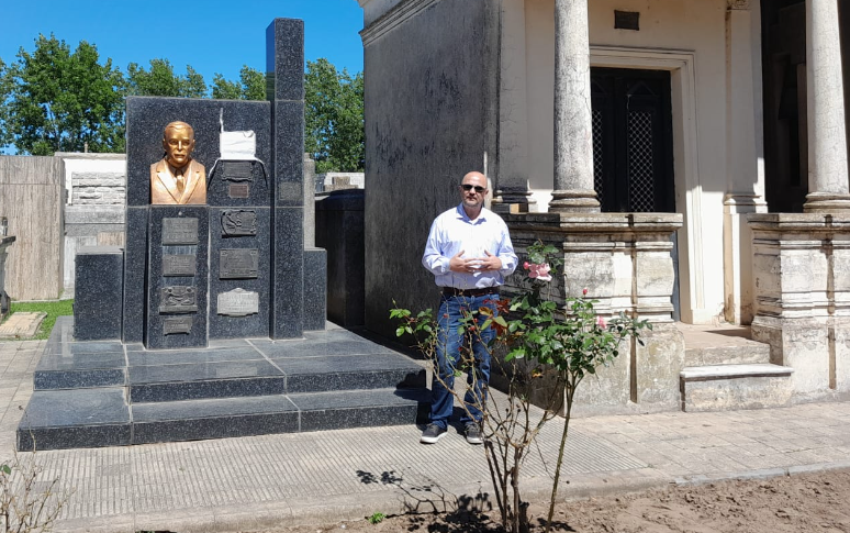 Unión Cívica Radical: Al cumplirse 60 años de su fallecimiento, recordaron y homenajearon a Lito Santa María con la presencia de uno de sus hijos