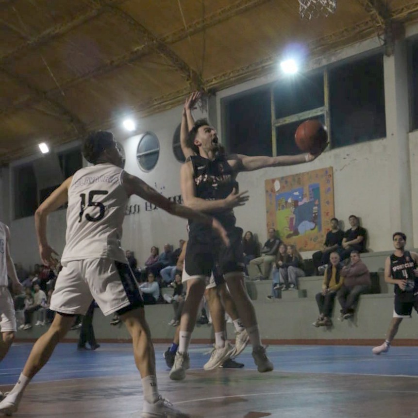 Sport Club Trinitarios recibe al puntero del torneo y su DT Iñaki Danessa habló con FM 10