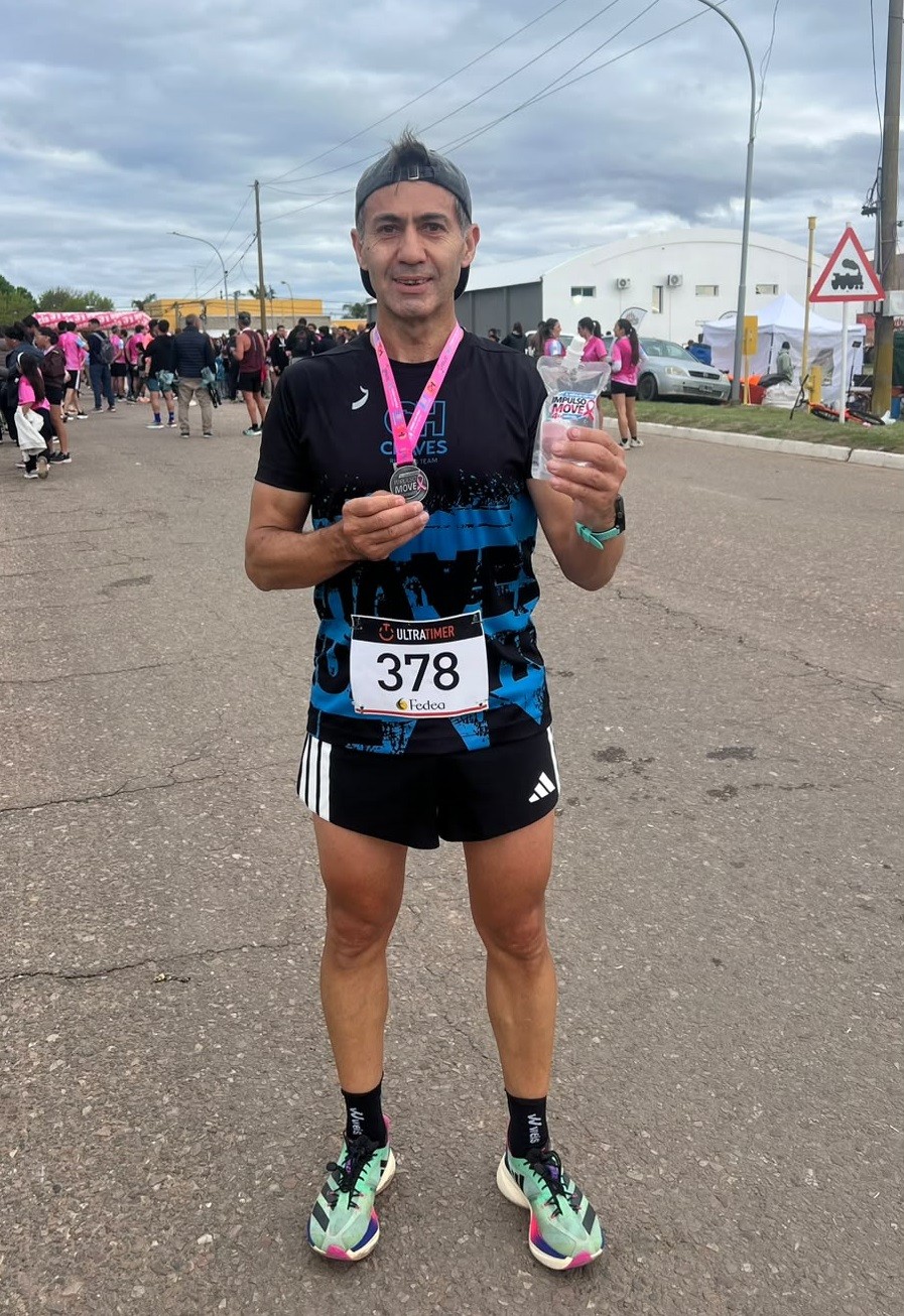 Javier Su&aacute;rez logr&oacute; quedarse con el primer puesto en su categor&iacute;a y fue sexto en la general