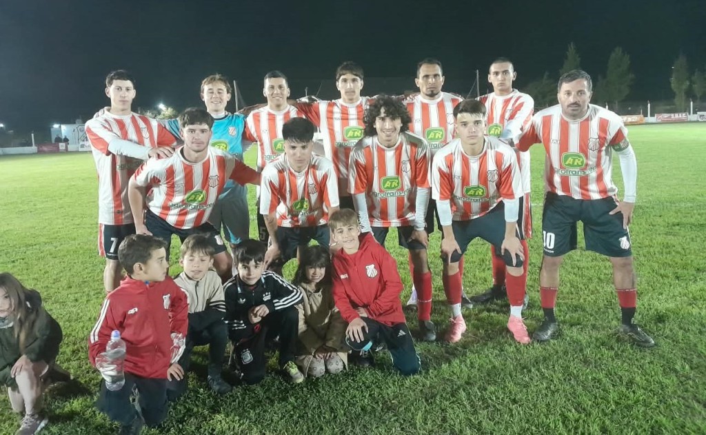Remontada en "La Victoria": Empleados se qued&oacute; con el cl&aacute;sico 