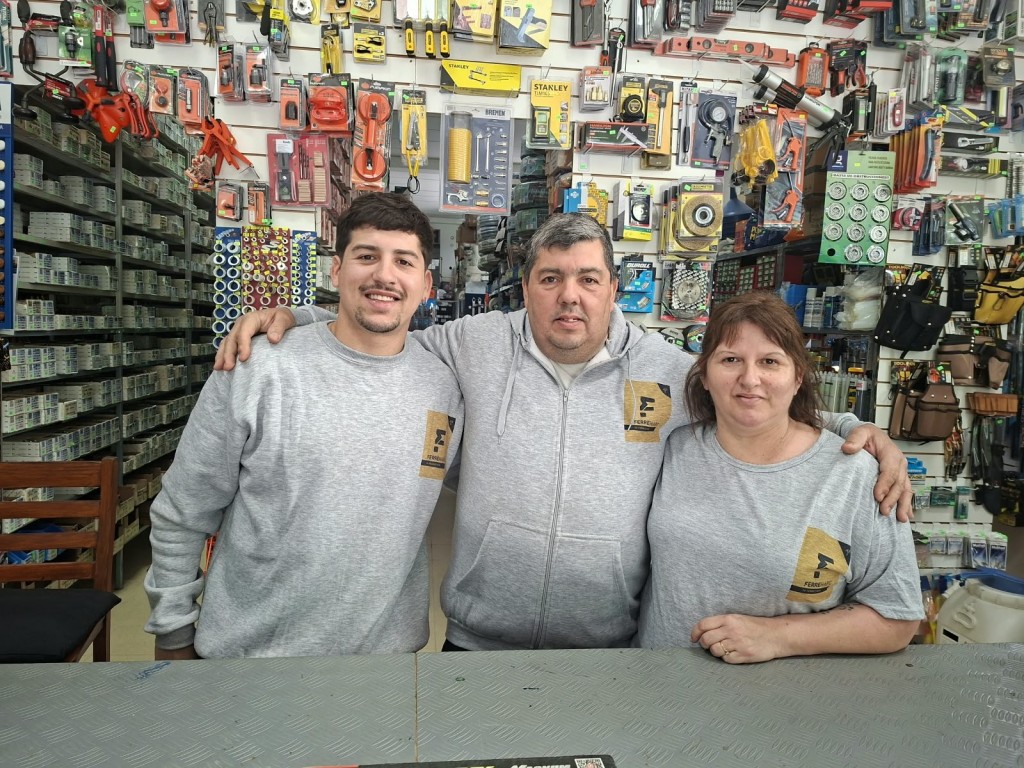 Ferre-Marc abri&oacute; sus puertas como nueva opci&oacute;n en Ferreter&iacute;a para Bol&iacute;var y toda la zona