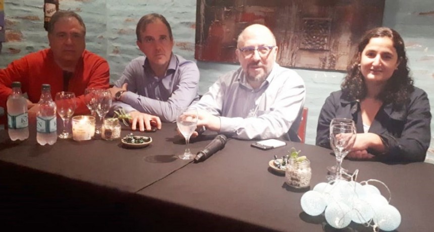 El Diputado Nacional Fabio Quetglas recorri&oacute; la ciudad en compa&ntilde;&iacute;a de Jos&eacute; Gabriel Erreca