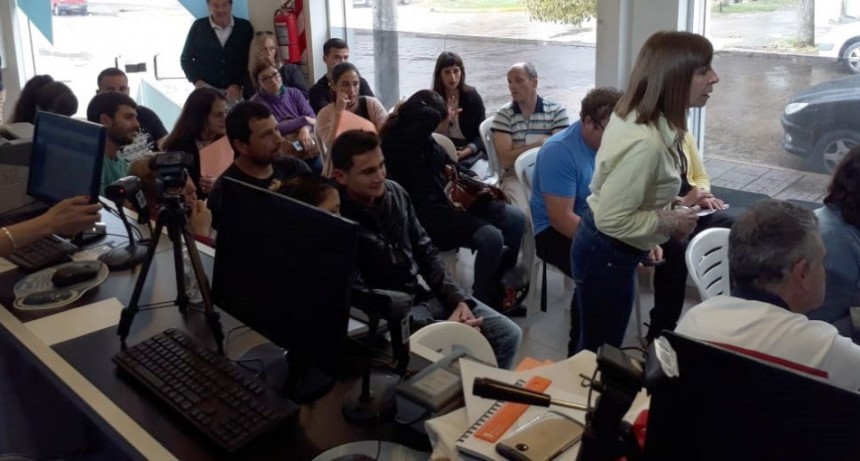 En el ReNaPer se realiz&oacute; la firma de 24 escrituras del Complejo Habitacional ProCreAr