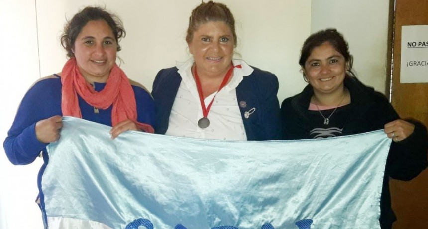 Monique organiza gran desfile en beneficio del Comedor Peque&ntilde;os Gigantes