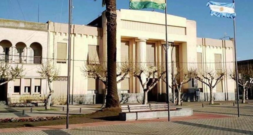 El municipio pasar&aacute; a planta permanente a 99 empleados